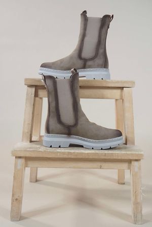 Laundry B Copenhagen Chelsea Boot Vintage Earth